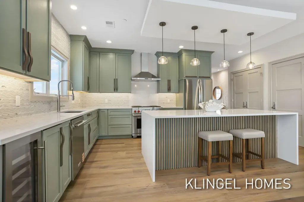 930 W Savidge Street Spring Lake Village MI 49456