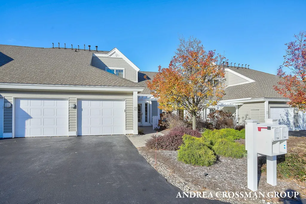 741 Spyglass Hill Park Township MI 49424
