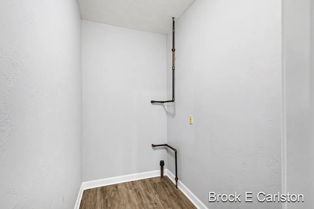 1157 W Dale Avenue Muskegon City MI 49441