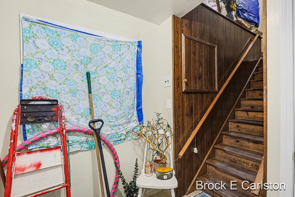 1157 W Dale Avenue Muskegon City MI 49441