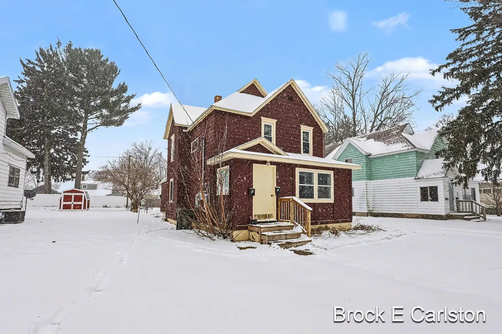 1157 W Dale Avenue Muskegon City MI 49441