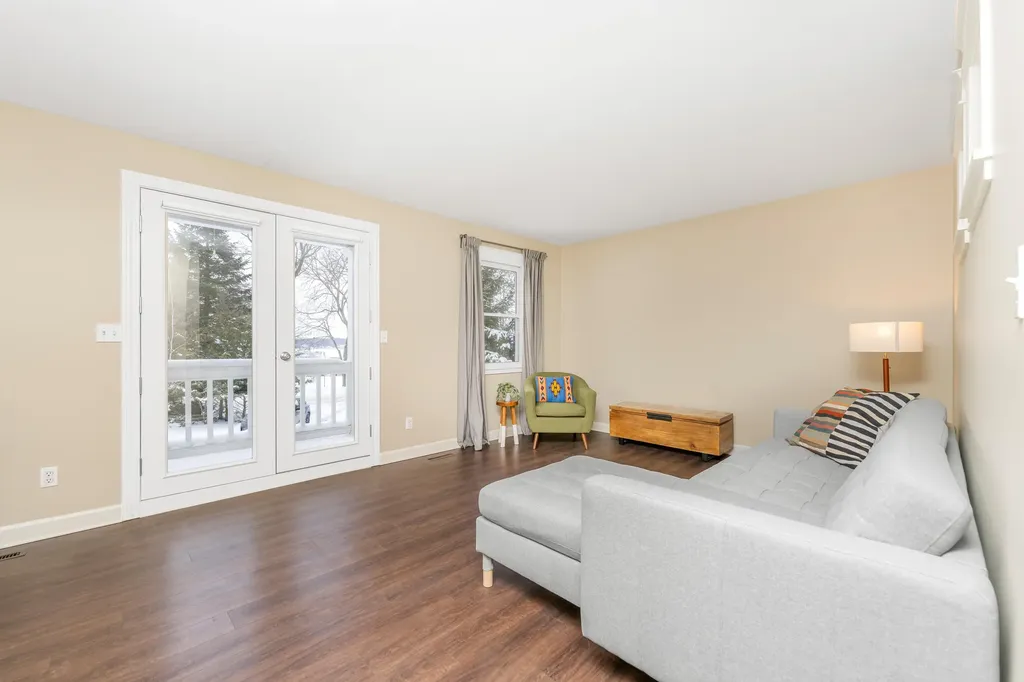 16 Park Street Saugatuck City MI 49453