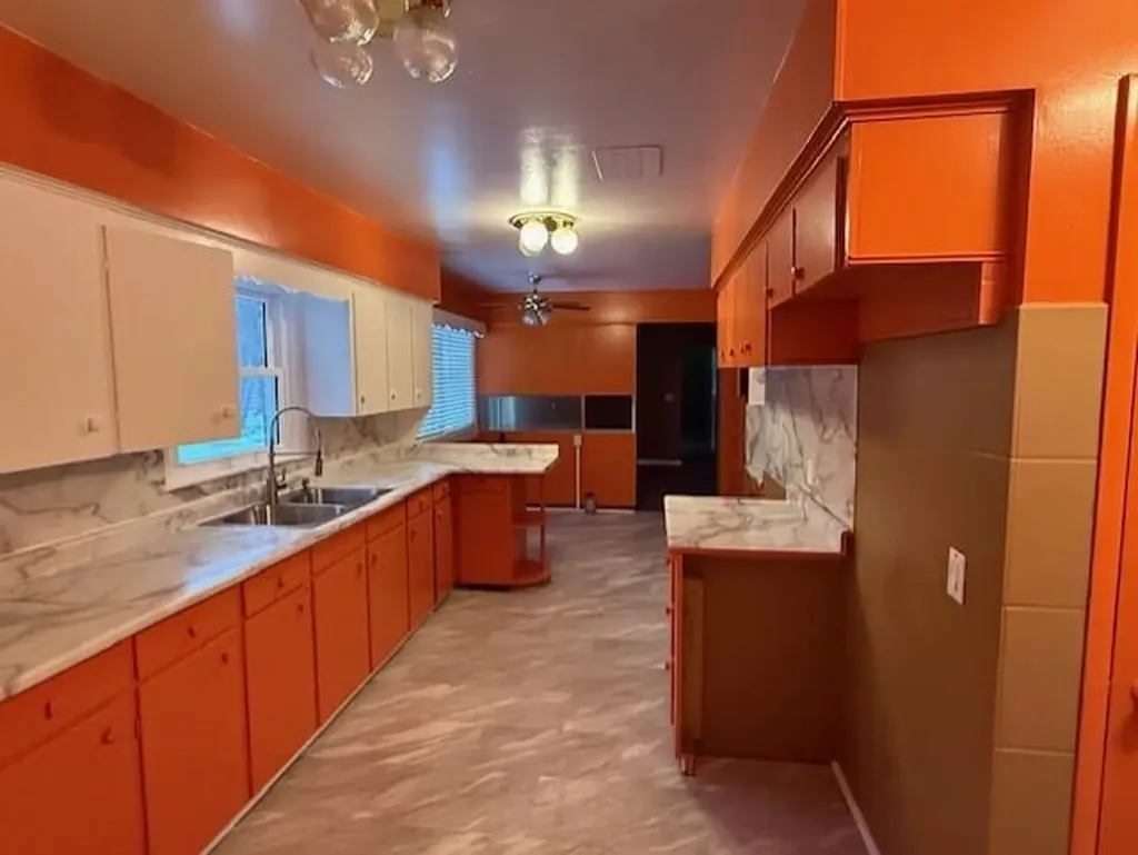 1193 Amity Avenue Muskegon City MI 49442