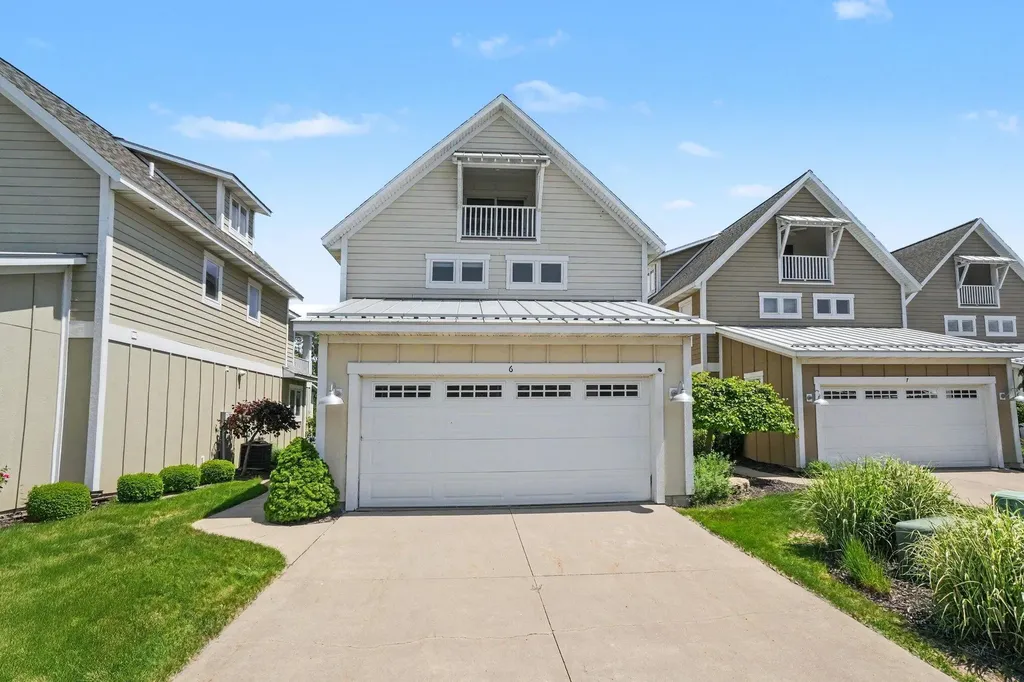 920 W Savidge Street Spring Lake Village MI 49456