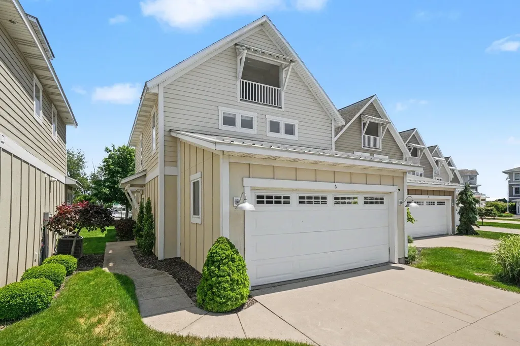 920 W Savidge Street Spring Lake Village MI 49456
