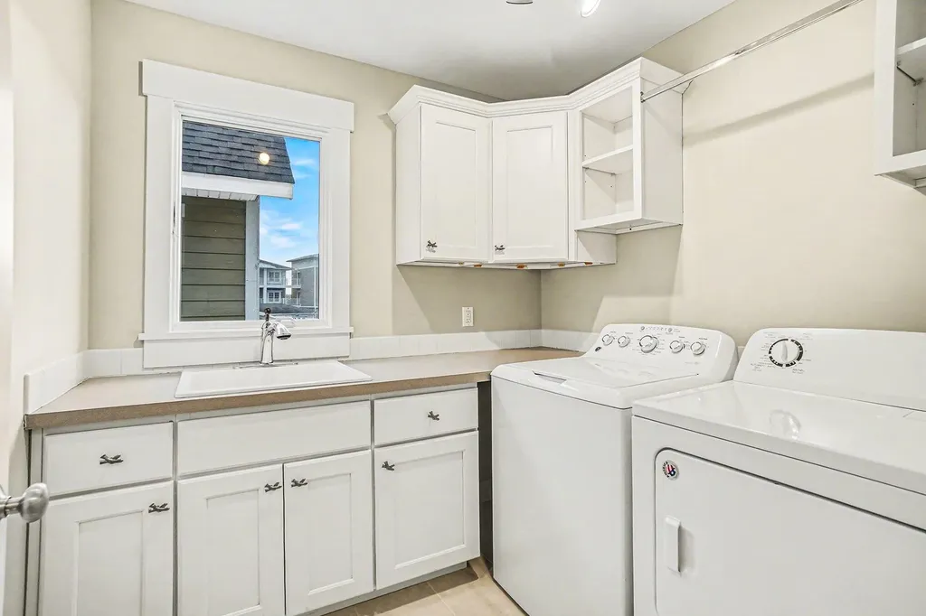920 W Savidge Street Spring Lake Village MI 49456