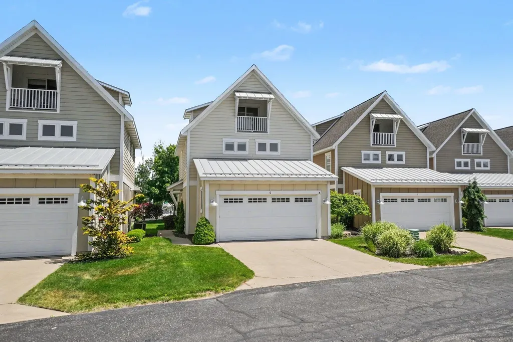 920 W Savidge Street Spring Lake Village MI 49456