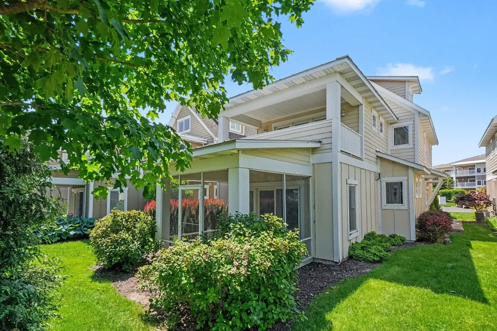 920 W Savidge Street Spring Lake Village MI 49456