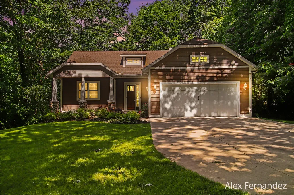 6288 Hawthorne Court Saugatuck Township MI 49453