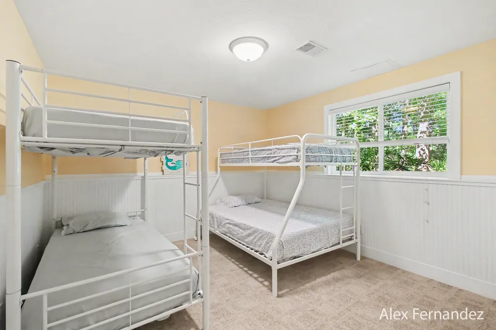 6288 Hawthorne Court Saugatuck Township MI 49453