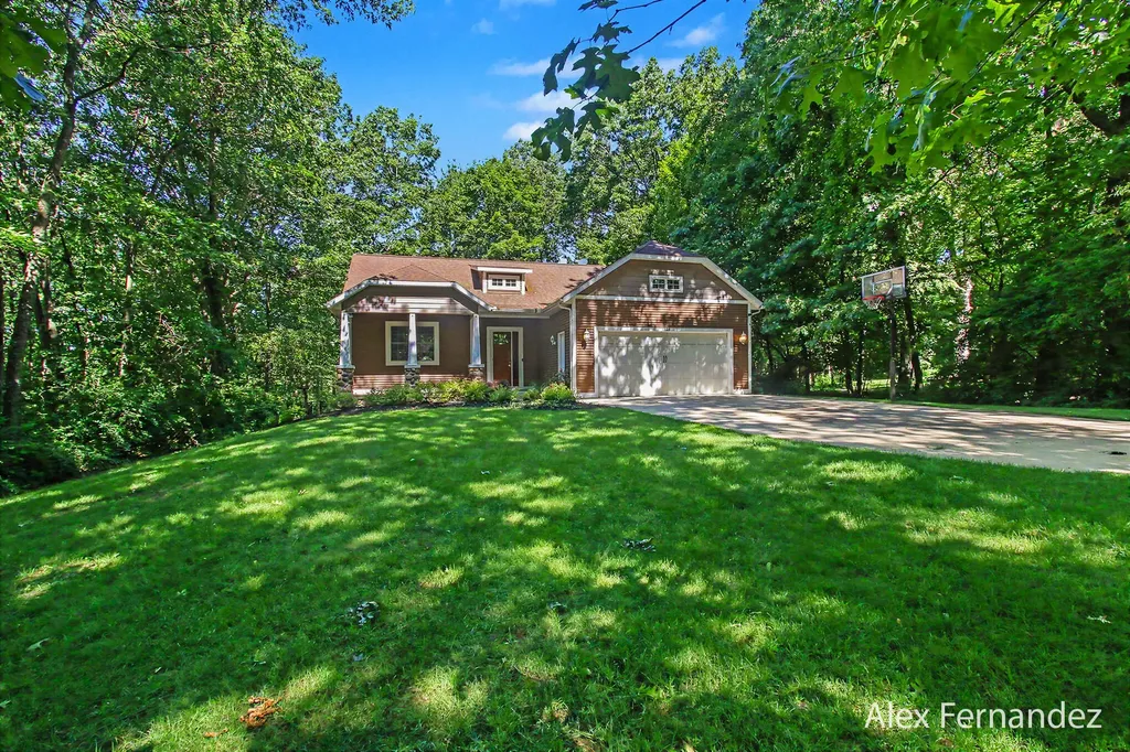 6288 Hawthorne Court Saugatuck Township MI 49453