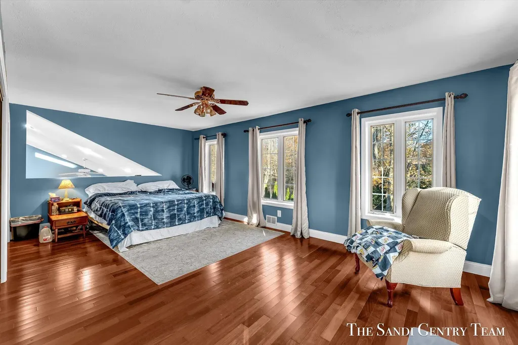 1020 Brookway Court Norton Shores City MI 49441