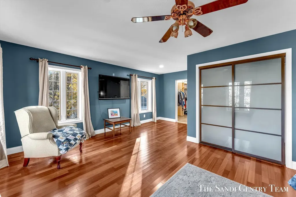 1020 Brookway Court Norton Shores City MI 49441