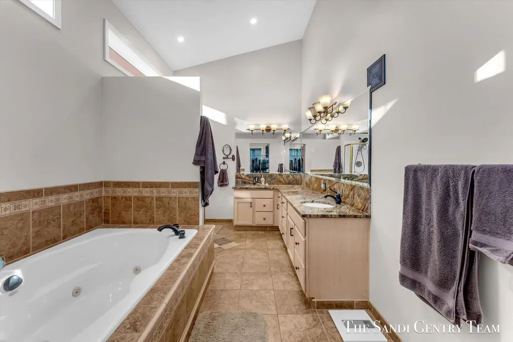 1020 Brookway Court Norton Shores City MI 49441