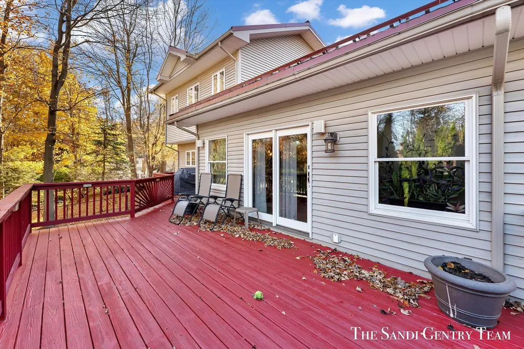 1020 Brookway Court Norton Shores City MI 49441