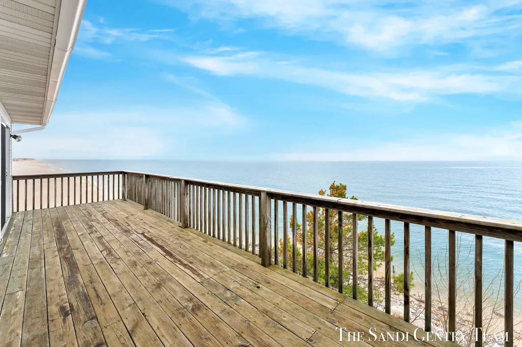2767 N Lakeshore Drive Golden Township MI 49436