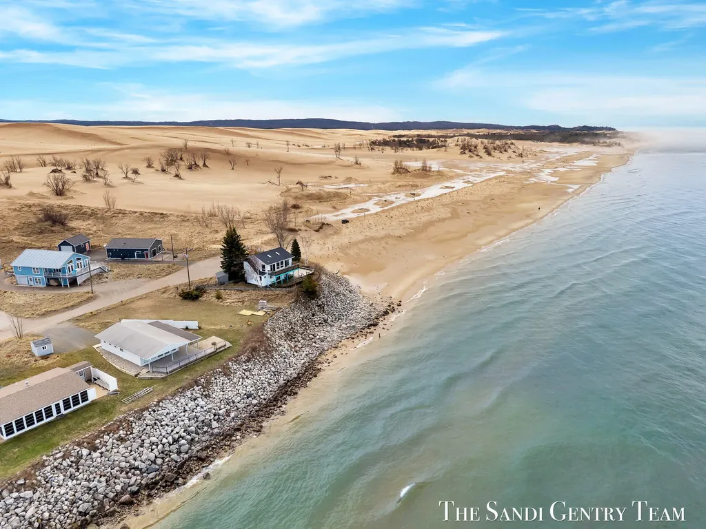 2767 N Lakeshore Drive Golden Township MI 49436