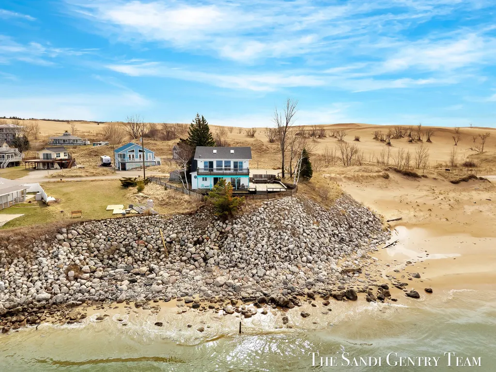 2767 N Lakeshore Drive Golden Township MI 49436