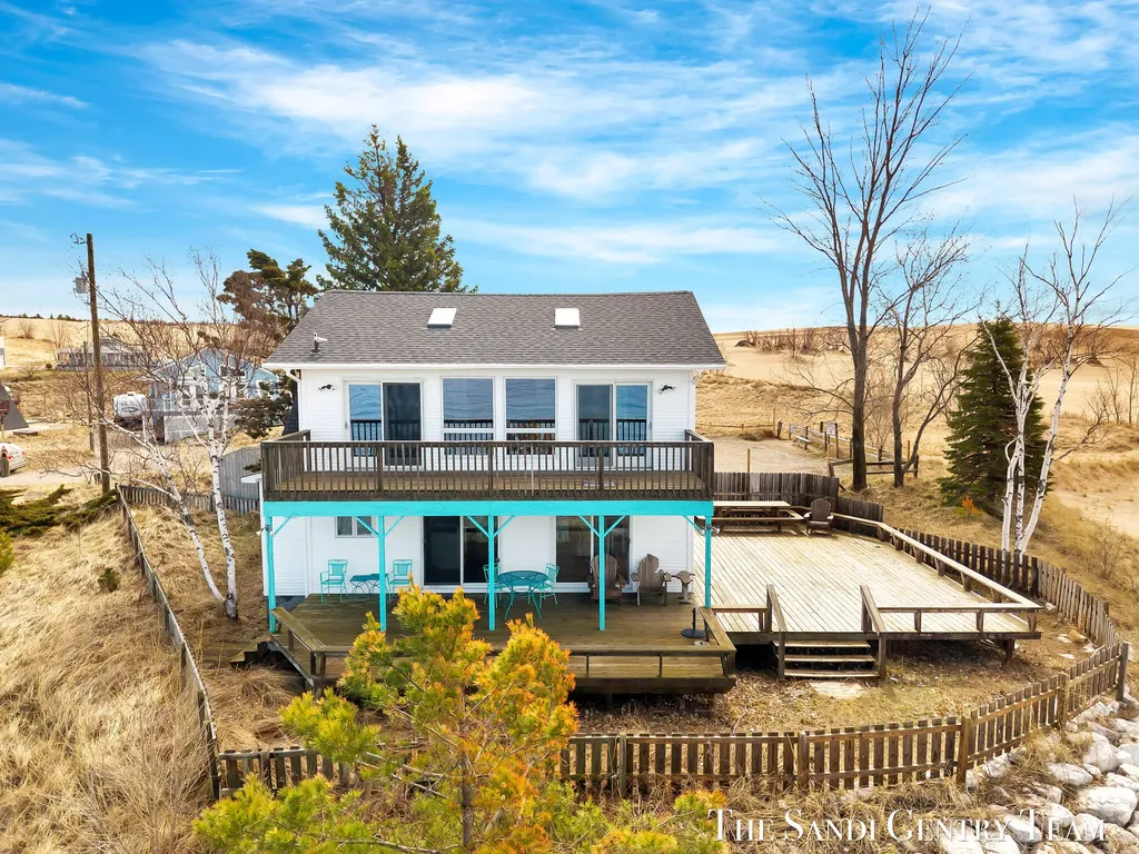 2767 N Lakeshore Drive Golden Township MI 49436