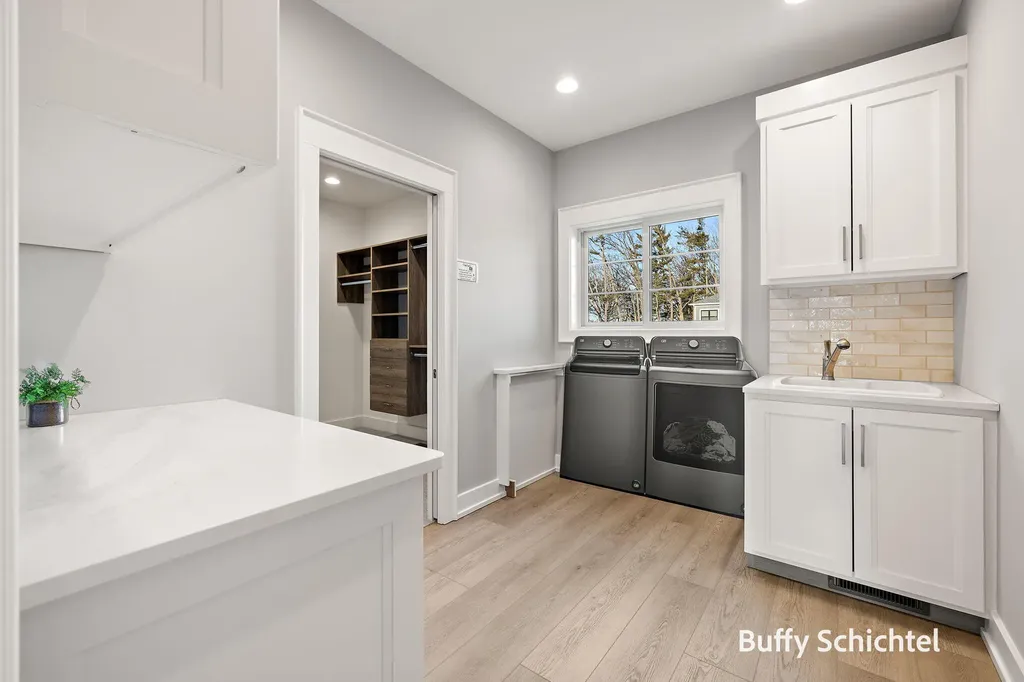 2892 Duneside Trail Muskegon City MI 49441