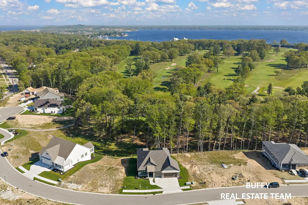 2892 Duneside Trail Muskegon City MI 49441