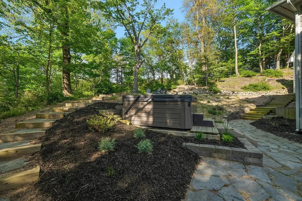 690 Dunegrass Circle Drive Saugatuck City MI 49453