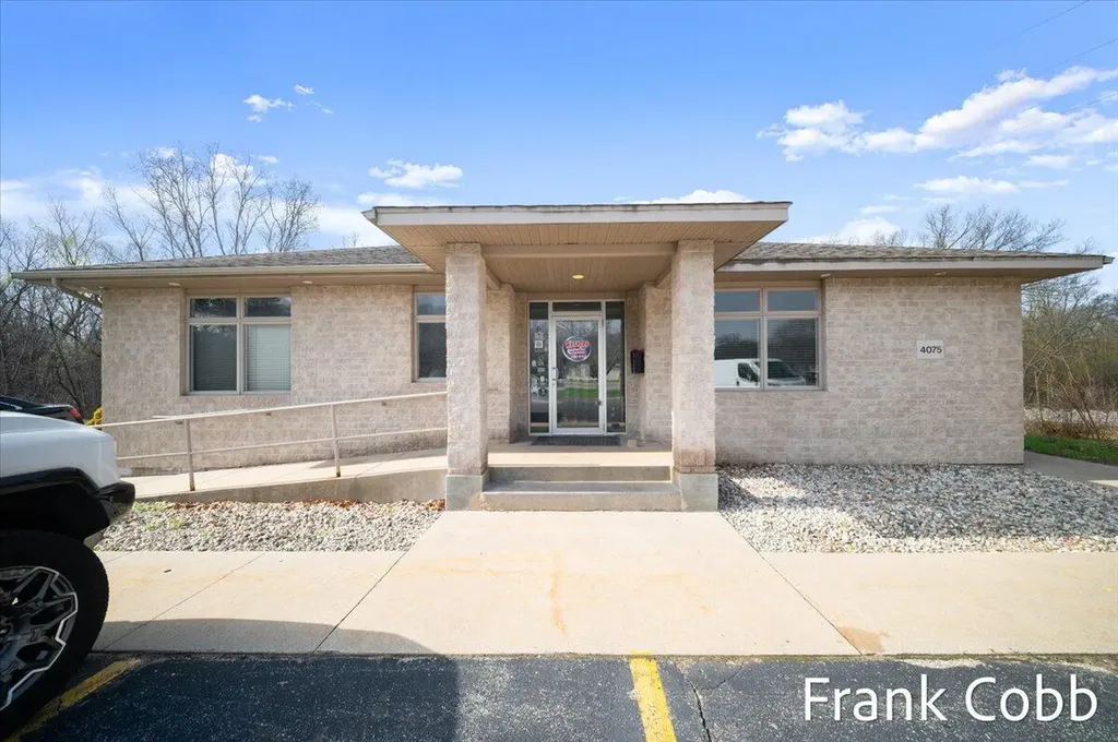4075 Airline Highway Norton Shores City MI 49444