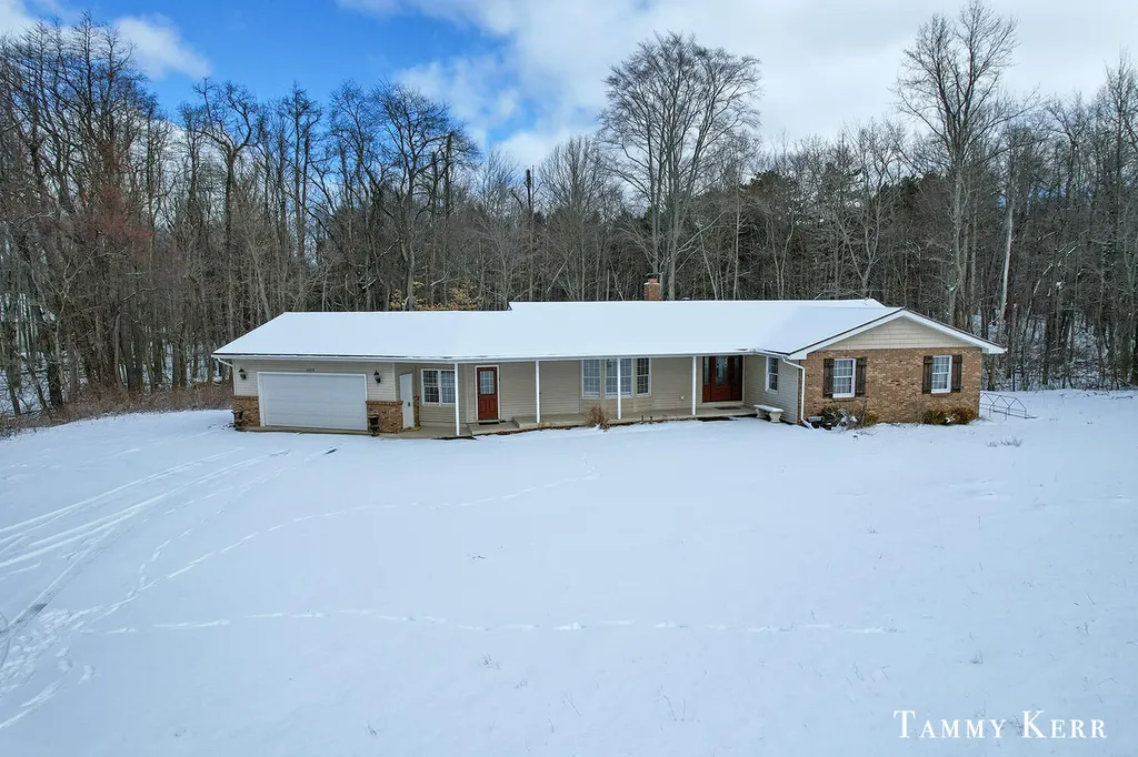 6375 143rd Avenue Laketown Township MI 49423