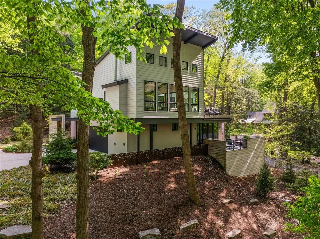 371 Dunegrass Circle Drive Saugatuck City MI 49453