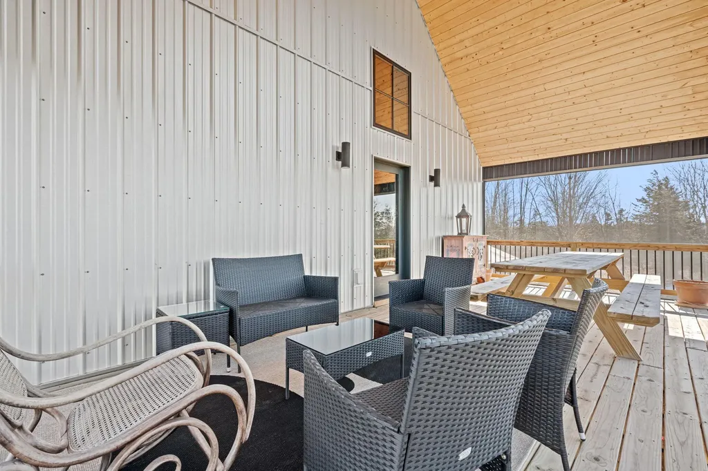 6364 126th Avenue Saugatuck Township MI 49408