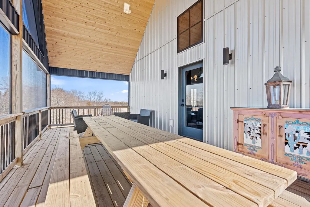 6364 126th Avenue Saugatuck Township MI 49408