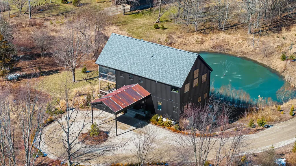 6364 126th Avenue Saugatuck Township MI 49408