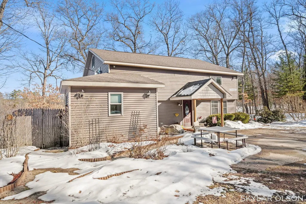 520 N Campbell Road Branch Township MI 49410