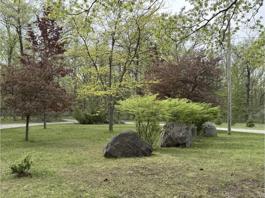 520 N Campbell Road Branch Township MI 49410