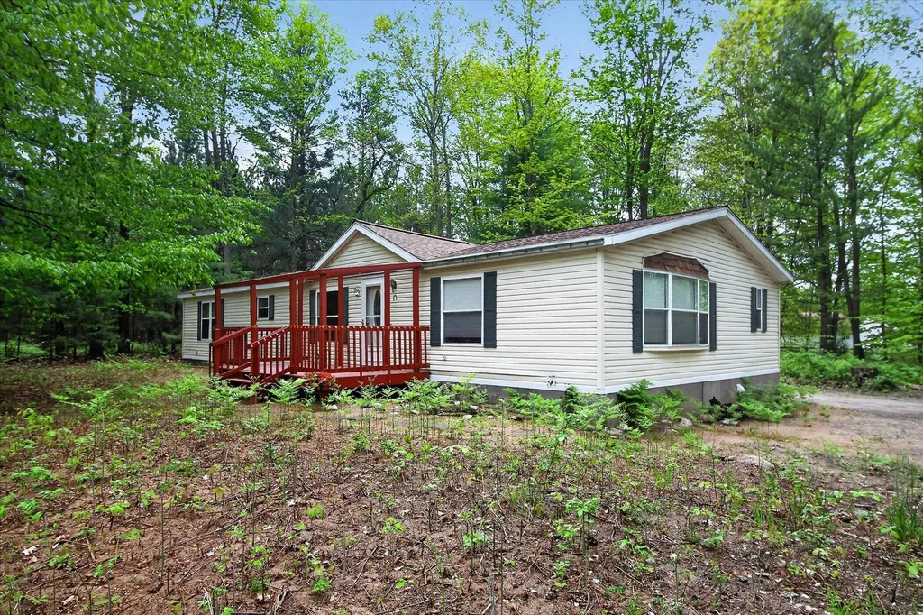 3987 Us-31 Victory Township MI 49454
