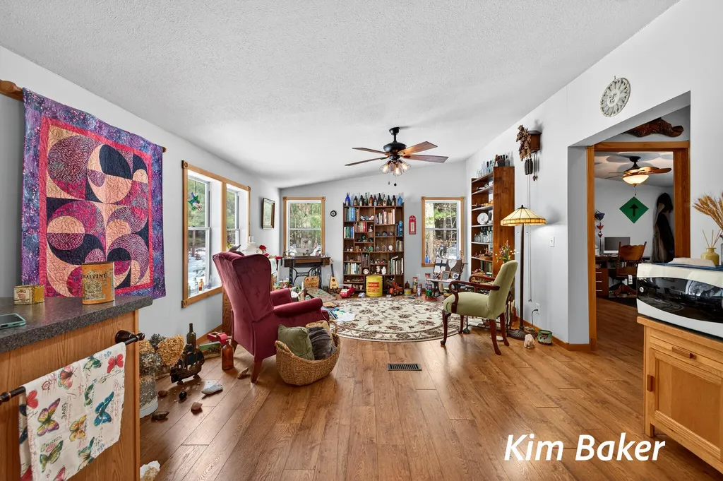 3987 Us-31 Victory Township MI 49454