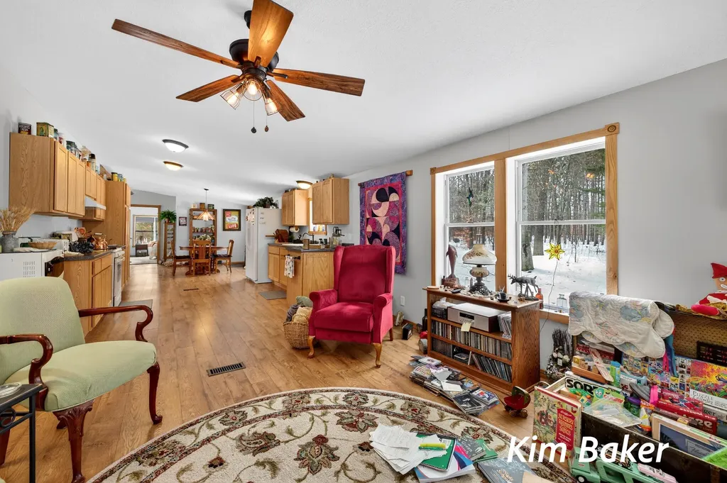 3987 Us-31 Victory Township MI 49454