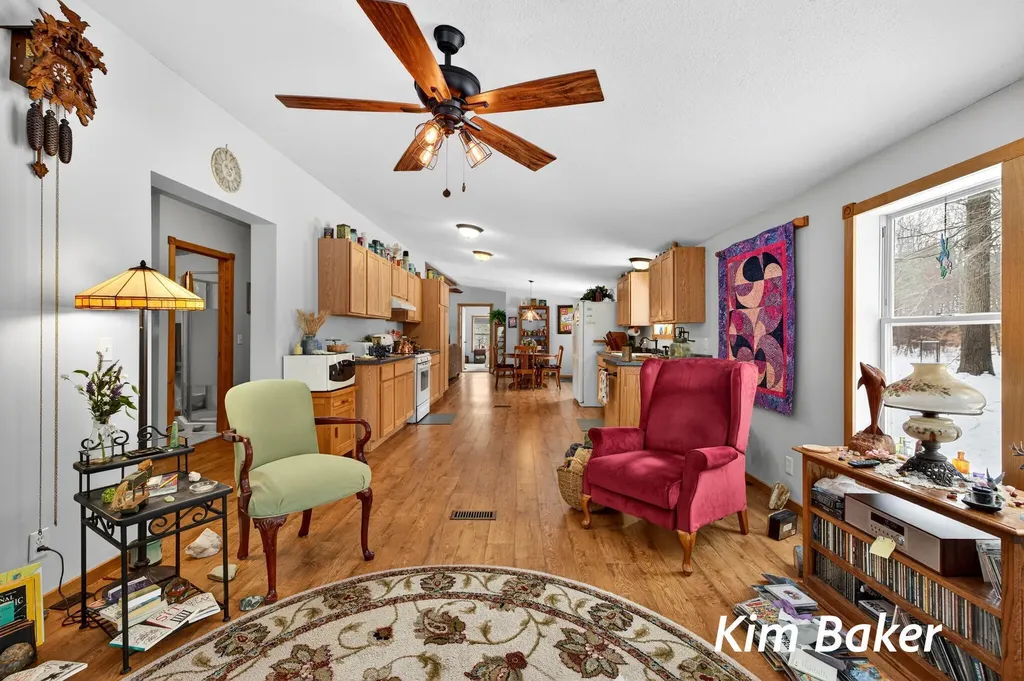 3987 Us-31 Victory Township MI 49454