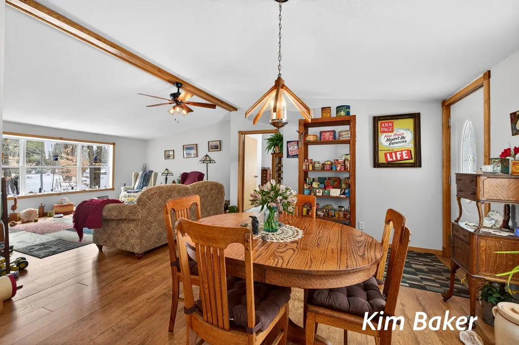 3987 Us-31 Victory Township MI 49454