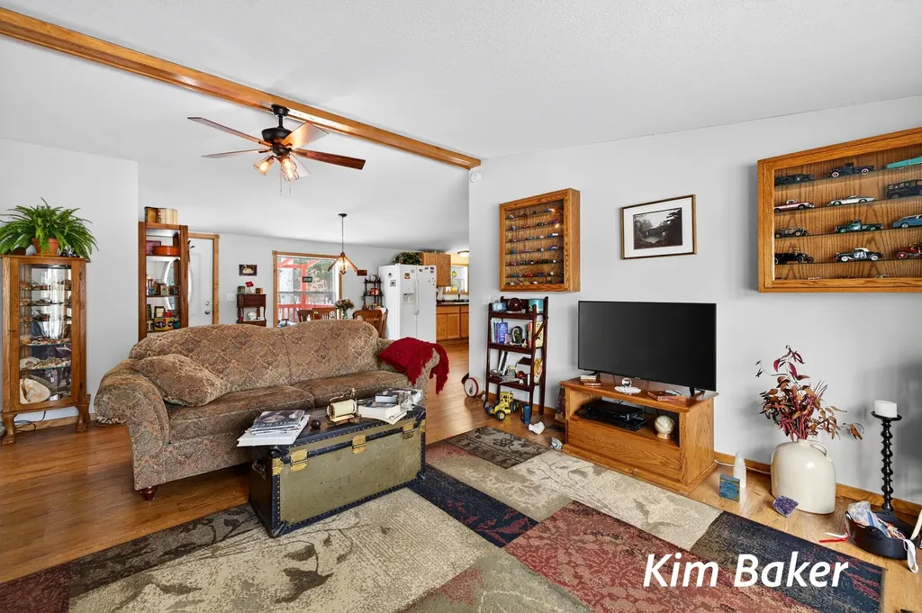 3987 Us-31 Victory Township MI 49454