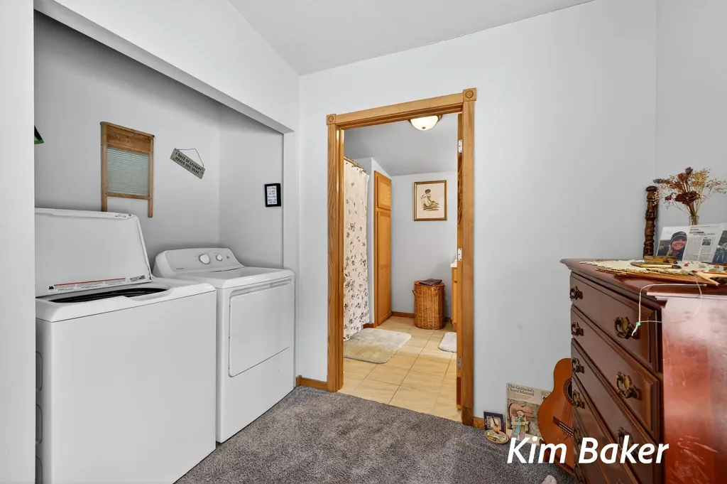 3987 Us-31 Victory Township MI 49454