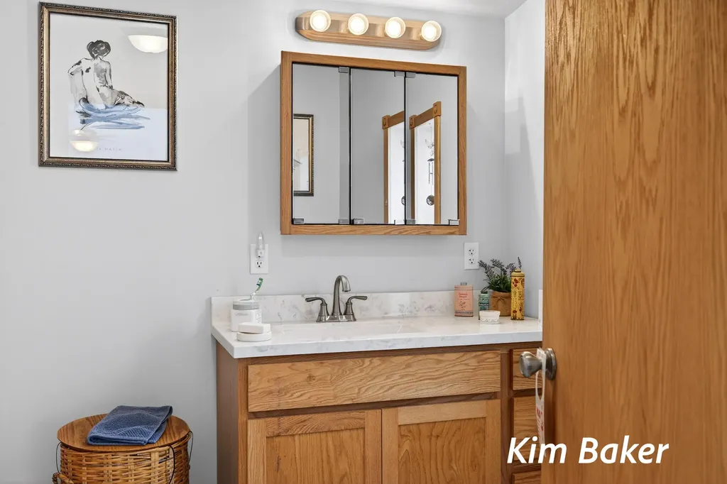 3987 Us-31 Victory Township MI 49454