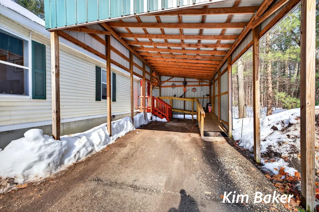 3987 Us-31 Victory Township MI 49454