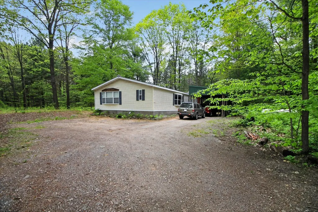 3987 Us-31 Victory Township MI 49454