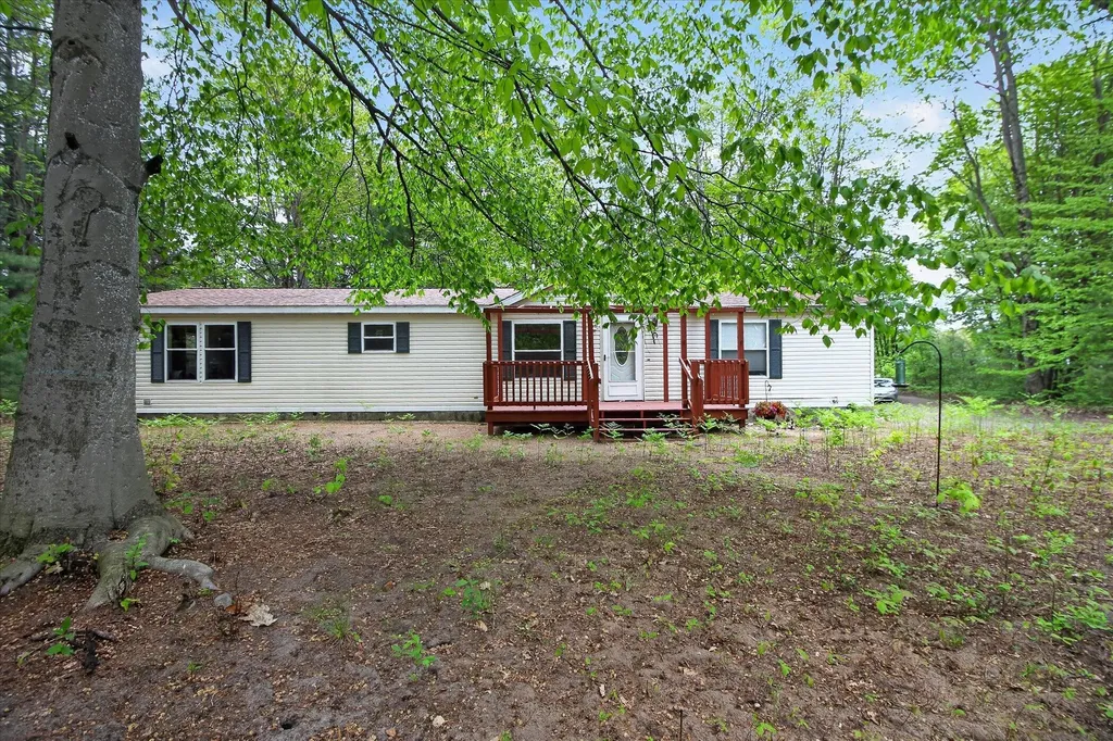 3987 Us-31 Victory Township MI 49454