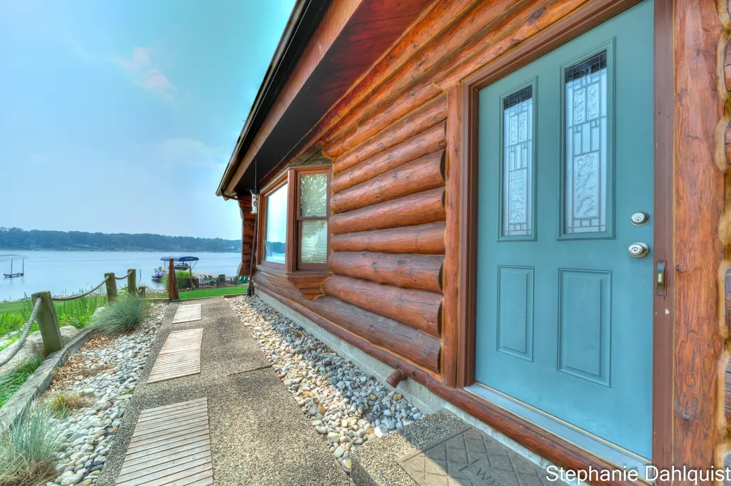 1601 Westwind Court Laketon Township MI 49445
