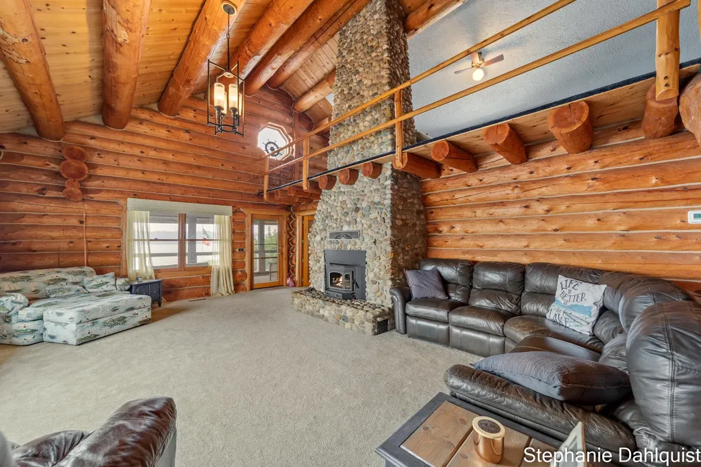 1601 Westwind Court Laketon Township MI 49445