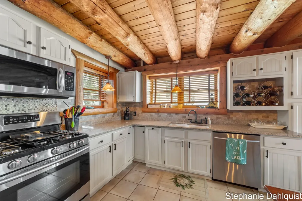 1601 Westwind Court Laketon Township MI 49445