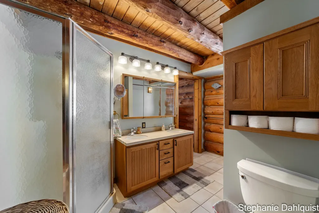 1601 Westwind Court Laketon Township MI 49445