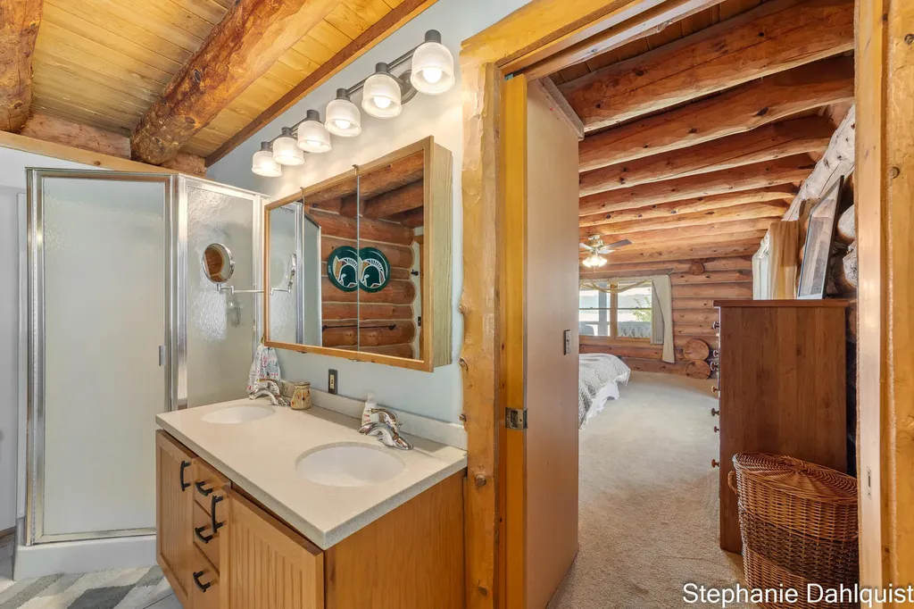 1601 Westwind Court Laketon Township MI 49445